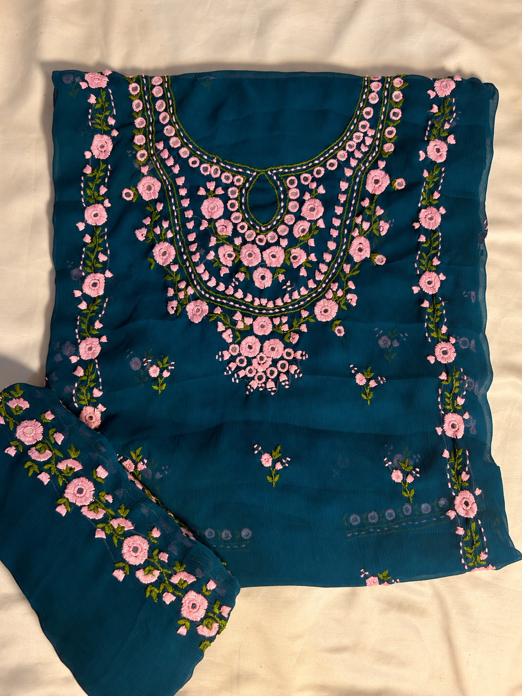 Teal Rosette