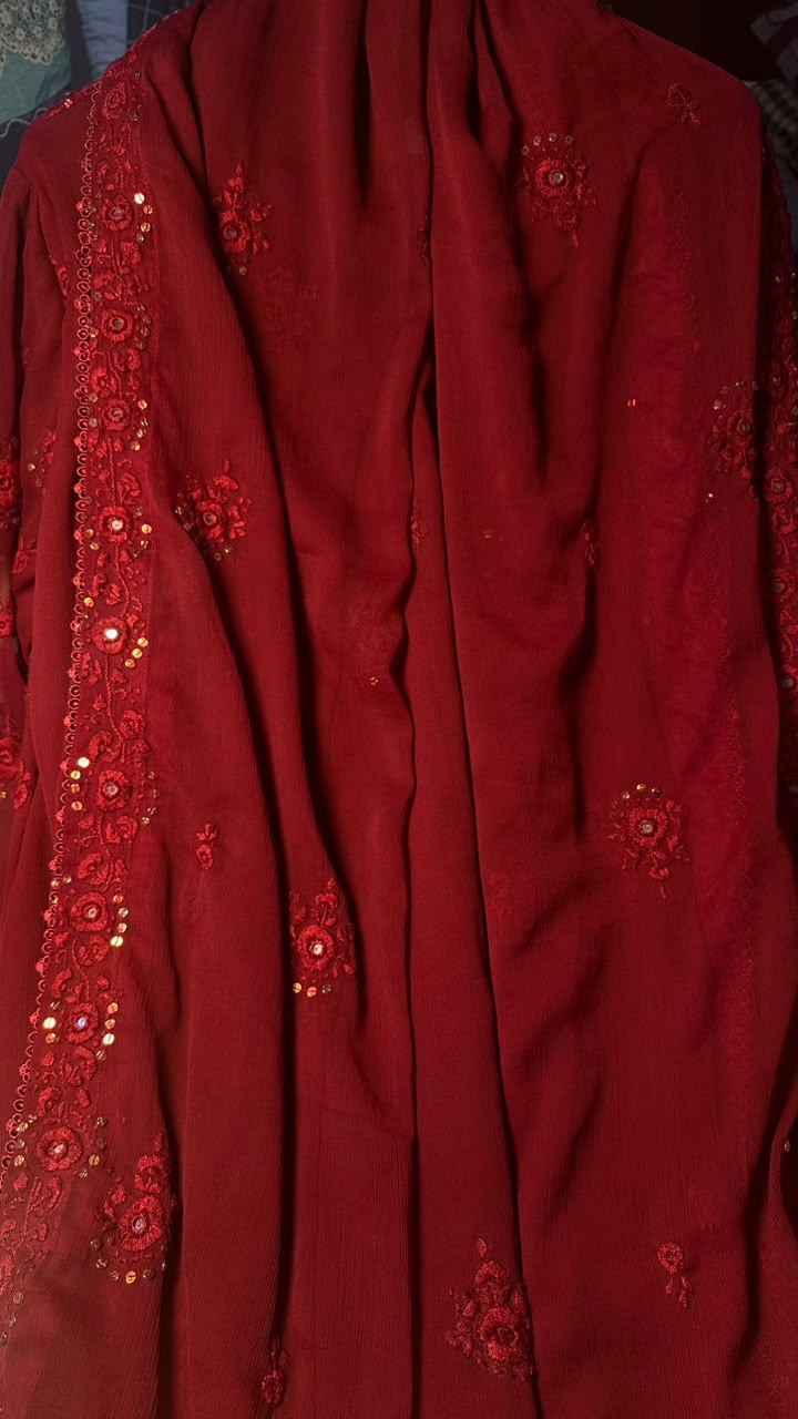 rich crimson red stitched 3 pc(Delivery time 10 weeks)